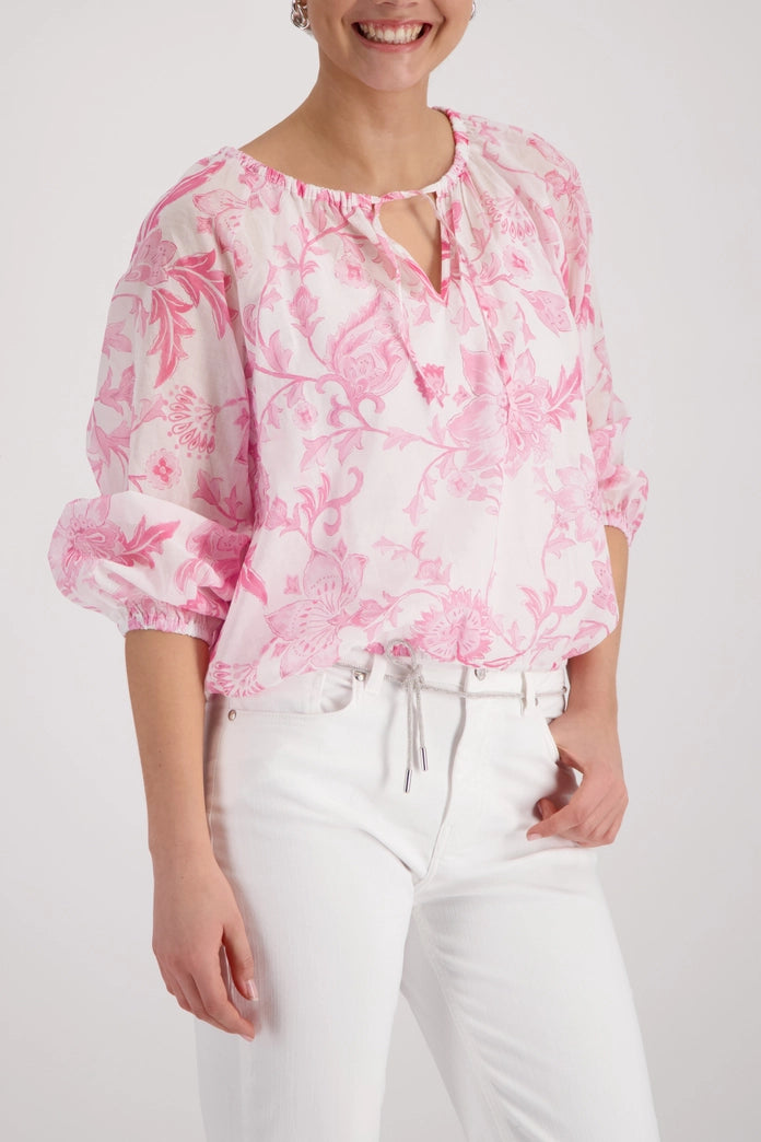 Blouse with floral pattern